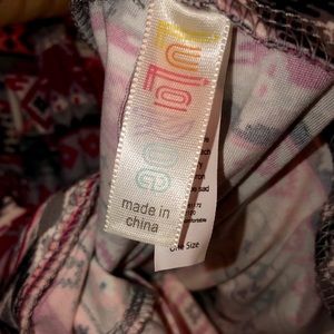 LuLaRoe Pants - NWT OS LLR Multicolor Aztec Printed Leggings LuLaRoe Pants - NWT OS LLR Multicolor Aztec Printed Leggings